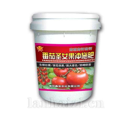 番茄圣女果冲施肥